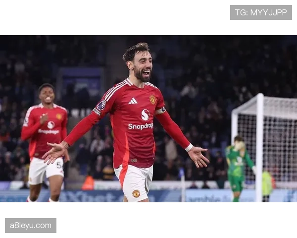 B费展现出色中场指挥能力，助力球队掌控比赛节奏