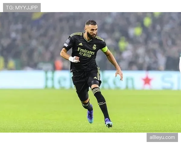 斯卡洛尼边路战术持续升级，球队进攻效率显著提升引关注