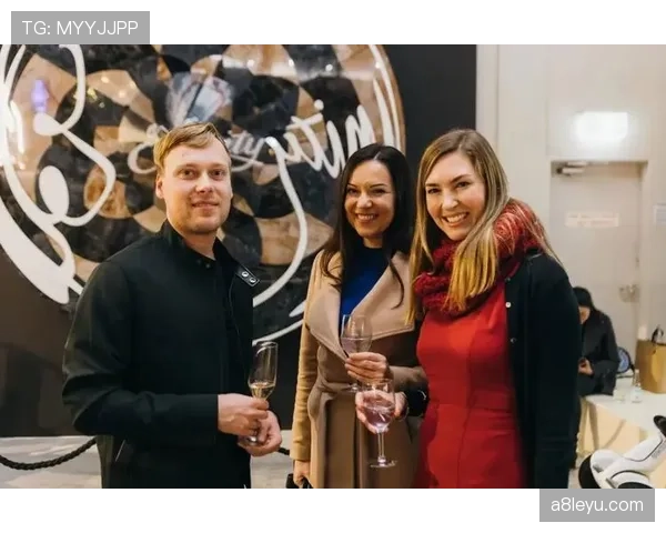 德甲豪门迎新星加盟，阵容焕新开启争冠新篇章