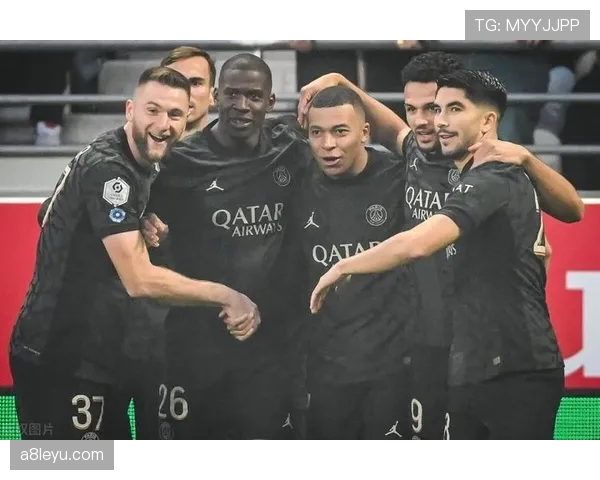 姆巴佩 vs 罗纳尔迪尼奥:天赋兑现路径与技术风格差异 姆巴佩 vs 罗纳尔迪尼奥:天赋兑现路径与技术风格差异